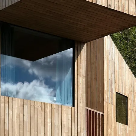 48 Degres Nord Landscape