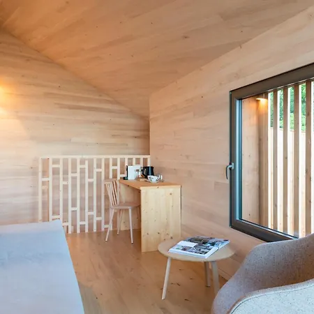 48 Degrés Nord Landscape Høtel 3*