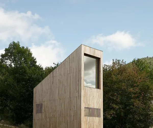 48 Degres Nord Landscape Hotel